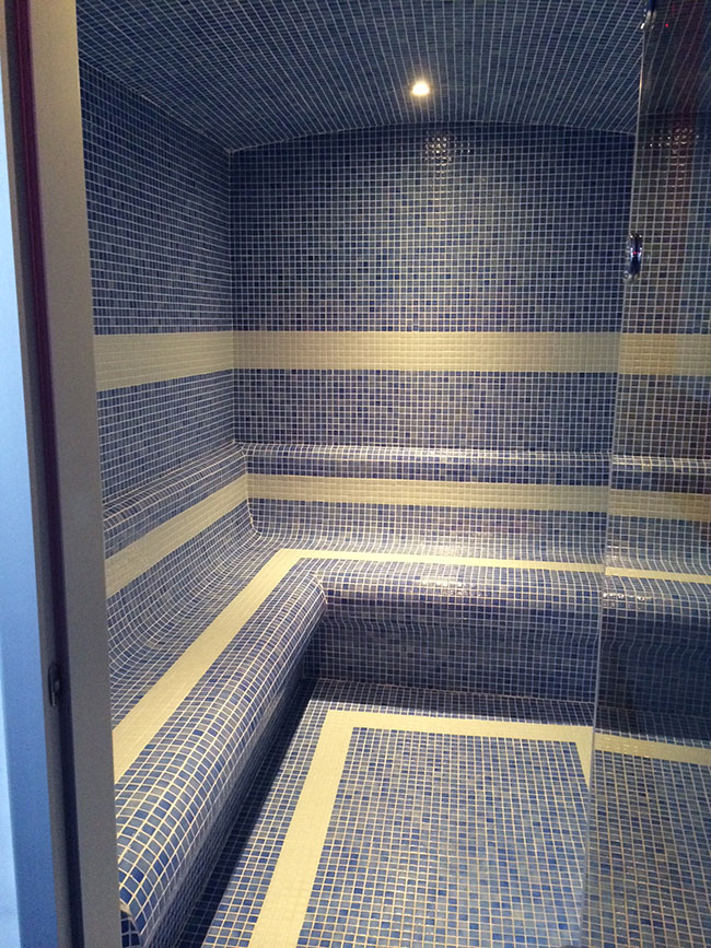 Buhar Odas Mavi Mozaik 1, Buhar Banyolar