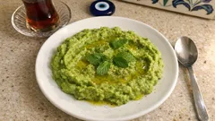 Zeytinyağlı naneli bezelye püresi: ipeksi kıvamı bu küçük püf noktasıyla yakalayın