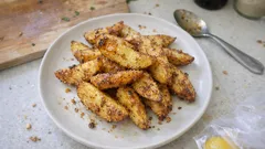 Fırında hardal soslu patates: dışı çıtır, içi yumuşacık tam kıvamında