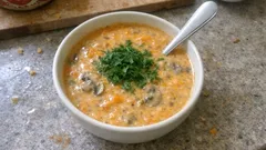 Kremasız havuçlu mantar çorbası: sütle ipeksi kıvam, topaklanmadan