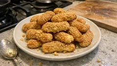 Sirkeyle bayatlamayan susamlı kurabiye: pastane usulü kıyır kıyır tarif