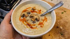 Tek tencerede mantarlı sebze çorbası: kremasız ama ipeksi kıvamıyla her seferinde tutar