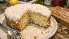 Limonlu Hindistan Cevizli Kek: mis gibi kokan, içi nemli ev keki tarifi