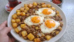 Tek tavada patatesli kıymalı yumurta: doyurucu, pratik kahvaltı klasiği