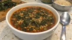 Taze asma yaprağı çorbası: bulgur ve yeşil mercimekle tok tutan tarif