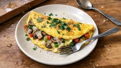 Tek Tavada Soğanlı Mantarlı Omlet: Kaşarlı, Yumuşacık ve Doyurucu Kahvaltılık