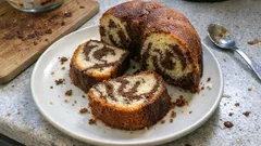 Mozaik kek tarifi: sade ve kakaolu katları net çıkan yumuşacık kek