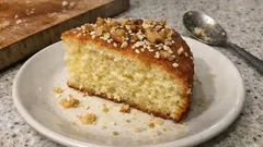 Kabarması garanti karbonatlı kek: yoğurtla pamuk gibi, kurumayan ev keki