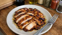 Tavada Soya Soslu Tavuk: 2–3 Saat Marineyle Dışı Kızarık, İçi Sulu