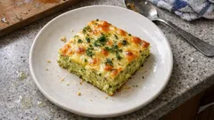 Yufkasız kabak böreği: tek kapta karıştır, fırına ver (kaşarlı)