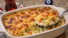 Pırasalı Patates Graten Tarifi: Sütlü sosla fırında, üstü kaşar kızarmış nefis lezzet
