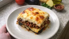 Beşamel soslu musakka tarifi: fırında kızaran, dilim dilim çıkan klasik lezzet