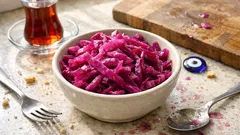 Buzdolabında mor lahana turşusu: 1 günde kıtır kıtır, ölçüsü şaşmayan tarif