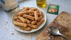 Pastane usulü yağlı gevrek tarifi: susamlı, dışı kıtır içi yumuşak