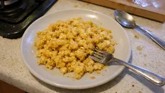 Tereyağında kavrulmuş unla Murtuğa: 10 dakikada sıcak, tok bir kahvaltılık