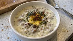 Kesilmeden kıvam alan terbiyeli kıymalı çorba: yoğurtlu, pirinçli ev usulü tarif