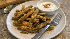 Haşlamadan fırında bamya kızartması: mısır unuyla hafif çıtır sonuç