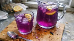 İftar sofralarına mor renk: Kaynatmadan pratik reyhan şerbeti tarifi
