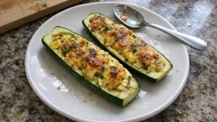 Fırında peynirli kabak sandal: az malzemeyle, üstü kızarık pratik ara sıcak