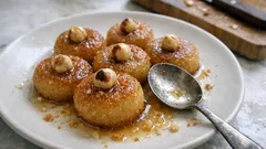 Fırında fındıklı irmik tatlısı: yumuşacık dokusu ve tam kıvam şerbetiyle