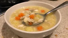 Terbiyeli Levrek Çorbası: Kesilmeden ipeksi kıvam için adım adım tarif