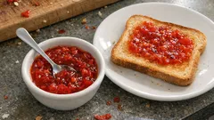 Ev yapımı acı biber reçeli: tatlı-acı dengesiyle kahvaltıya farklı bir dokunuş