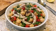 Zeytinyağı ve limonla ferah nohut piyazı: 10 dakikada, dinlendikçe daha da güzel