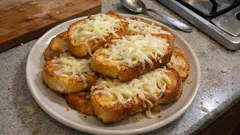 Fırında Yumurtalı Ekmek: Yağda Kızartmadan Çıtır Dışı, Yumuşacık İçiyle