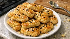 Tereyağı beklemeden: Sıvı yağlı tuzlu kurabiye tarifi (kıyır kıyır, susamlı)