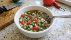 Kolombiya usulü Aji sos: kişniş, soğan ve acı biberle 10 dakikada ferah bir eşlikçi