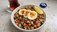 Yumurtalı kuru börülce piyazı: Tane tane haşlama ile kıvamı tutuyor