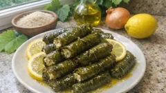 Tam kıvamında zeytinyağlı yaprak sarma: dağılmadan pişen ölçülü tarif
