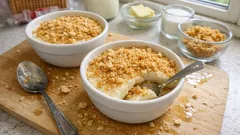 Tek tencerede bisküvili muhallebi: kat kat, hafif ve misafirlik bir sütlü tatlı