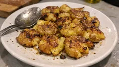 Dışı çıtır, içi yumuşak ezilmiş patates: fırında altın renk garanti yöntem