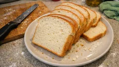 Pamuk gibi ev yapımı tost ekmeği: baton kalıpta kolay tarif