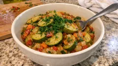 Az malzemeyle zeytinyağlı kabak kavurması: dağılmadan, tam kıvamında