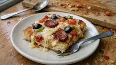 Bayat ekmekle tepside pizza: 15 dakikada çıtır üst, yumuşak iç