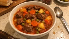 Tek tencerede Orman Kebabı: lokum gibi et, dağılmayan sebzeler