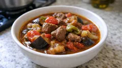 Kızartma yapmadan tencerede etli patlıcan: lokum gibi etle tam kıvamında