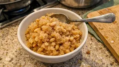 Tereyağsız tane tane sıvı yağlı irmik helvası: ölçüsü şaşmayan pratik tarif