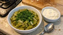 Unlu terbiyesiyle tam kıvamında zeytinyağlı bakla: dereotuyla hafif bahar yemeği