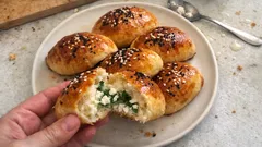 Pastane Poğaçası Tarifi: Yumuşacık, pofuduk ve soğuk fırında tam kıvamında