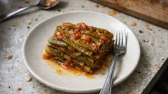 Tencerede zeytinyağlı taze fasulye oturtma: kat kat diz, dağılmadan servis et