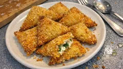 Galeta unuyla çıtır çıtır: sodalı sosla kabaran fırın böreği tarifi