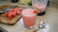 Sıcakta iyi giden karpuzlu milkshake: az malzemeyle tam kıvamında ferahlık