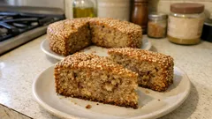 Tahinli cevizli kek tarifi: yumuşacık doku, dışı susamlı nefis lezzet