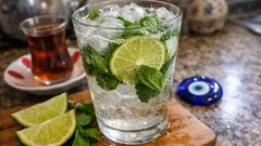 Alkolsüz mojito tarifi: nane ve misket limonla kafe tadında, buz gibi ferah