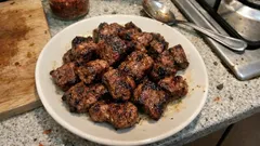 Kebapçı usulü et terbiyesi: Kuzu şişi ızgarada yumuşacık yapan marinasyon