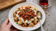 Hamur açmadan mantı tadı: Tavada karnabahar mantısı tarifi