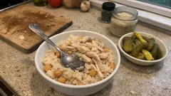 Sokak usulü nohutlu tavuklu pilav: tavuk suyuyla tane tane sonuç